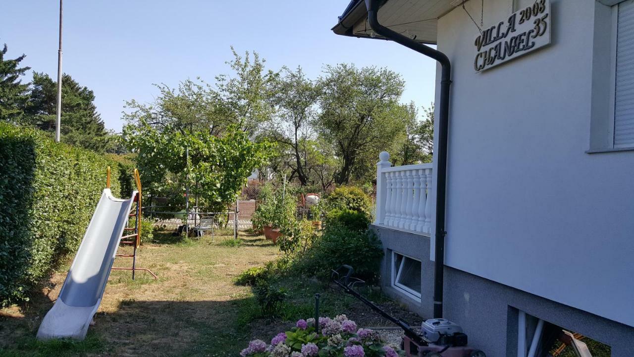Leon'S Silberwald Apartment Strasshof an der Nordbahn Exterior photo